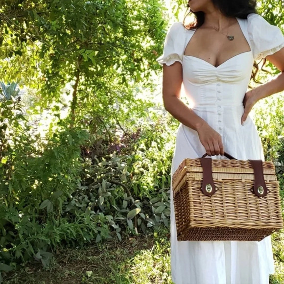 House of CB 'Ellery' Linen Puff Sleeve Sundress midi white‎ NWOT M - Picture 4 of 16